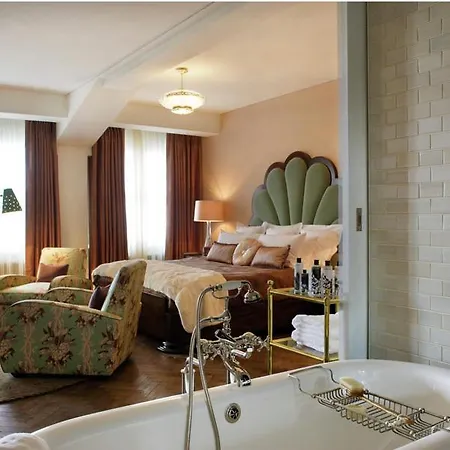 Soho House Hotell 5*