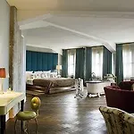 Soho House Otel 5*